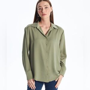 Como Blu Olive Green Button Down Size Large